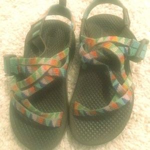 Girls Chacos Size 10